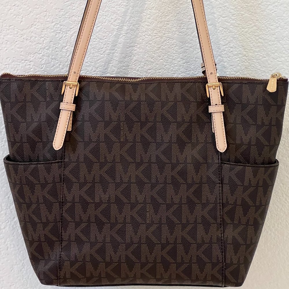 Michael Kors MK Signature and authentic  Shoulder Tote Bag - Picture 6 of 16